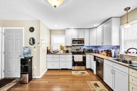 189 Pendleton Ave, Chicopee, MA 01020 photo 29
