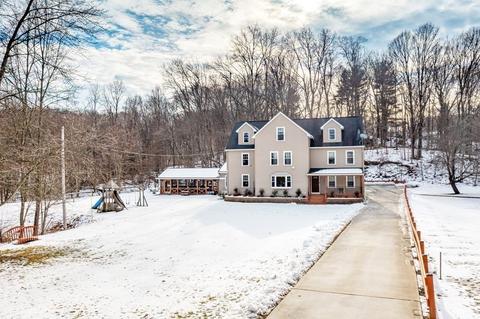 189 Pendleton Ave, Chicopee, MA 01020 photo 3
