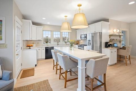 27 Lafayette Ave, Hingham, MA 02043 photo 4