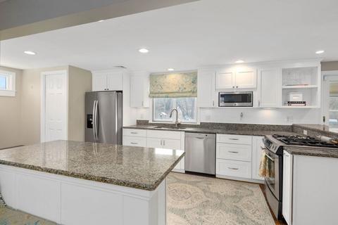 12 Barnes Rd, Hingham, MA 02043 photo 5