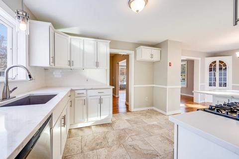 30 Craig St, Springfield, MA 01108 photo 6