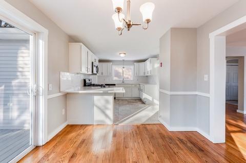 30 Craig St, Springfield, MA 01108 photo 9