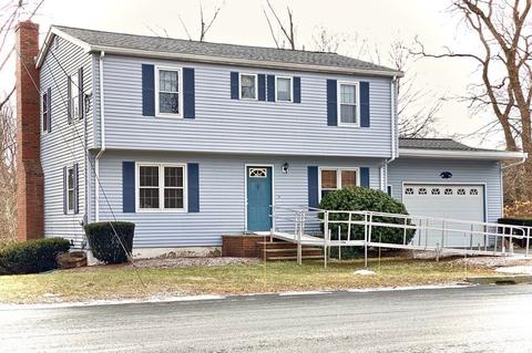 3 Orchard Ln, Danvers, MA 01923 photo 3