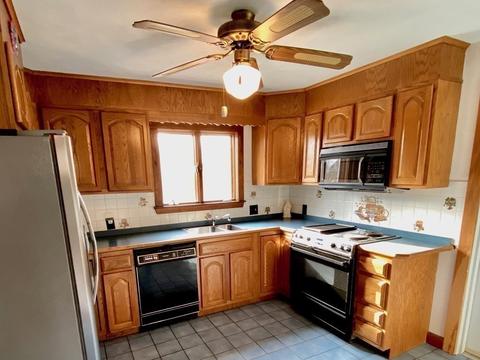 3 Orchard Ln, Danvers, MA 01923 photo 8