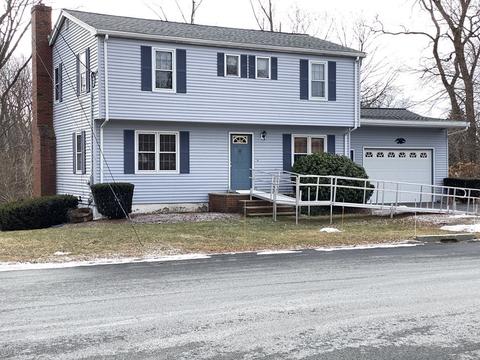 3 Orchard Ln, Danvers, MA 01923 photo 2