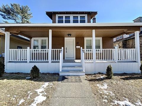 49 Hobson St, Springfield, MA 01109 photo 2