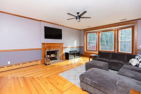 291 Elm St E, Raynham, MA 02767 photo 9