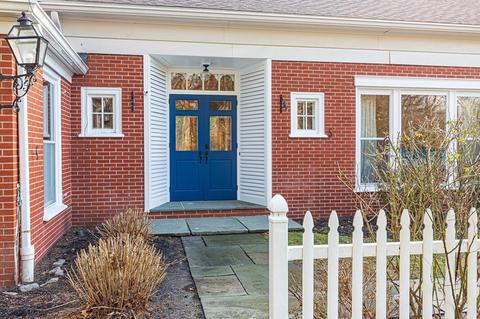 291 Elm St E, Raynham, MA 02767 photo 6