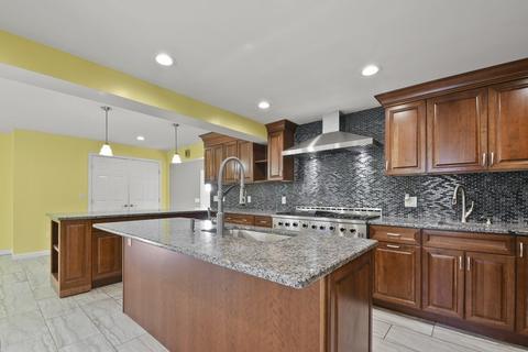 73 Wareham St, Middleboro, MA 02346 photo 10