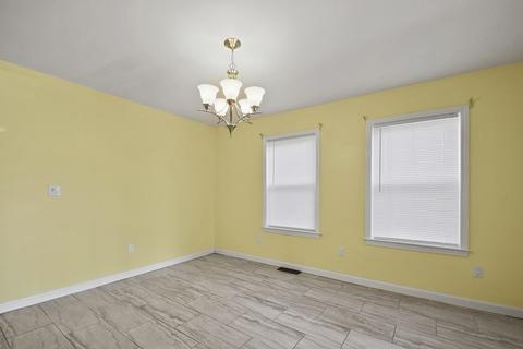 73 Wareham St, Middleboro, MA 02346 photo 5