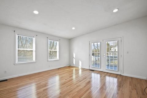 73 Wareham St, Middleboro, MA 02346 photo 17