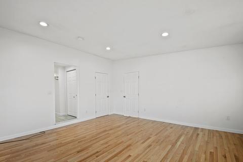 73 Wareham St, Middleboro, MA 02346 photo 18