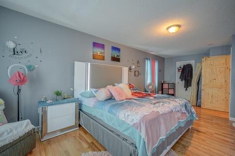 26 Paramount St, Springfield, MA 01104 photo 7