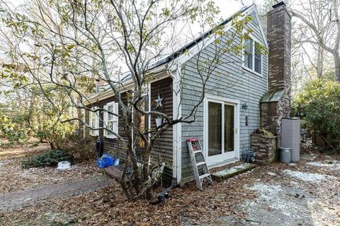 29 Quippish Rd, Mashpee, MA 02649 photo 2