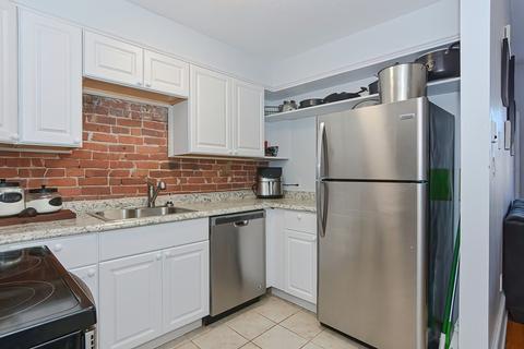 72 Temple St #2, Springfield, MA 01105 photo 13