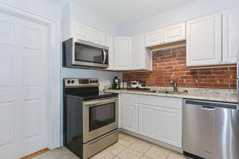 72 Temple St #2, Springfield, MA 01105 photo 11