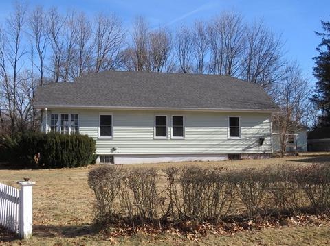 22 Arrowhead Ln, Dedham, MA 02026 photo 1