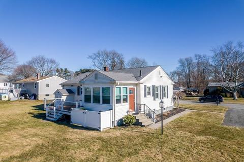 354 Hyde St, Fall River, MA 02720 photo 8