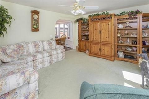 4 Forest St, Gloucester, MA 01930 photo 2