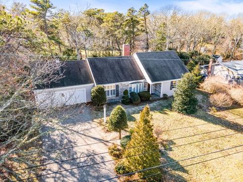 730 Riverview Dr, Chatham, MA 02633 photo 2