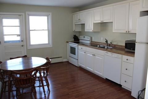 48 Colonial Cir #A, Chicopee, MA 01020 photo 2