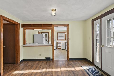 77 Chase St, Orange, MA 01364 photo 10