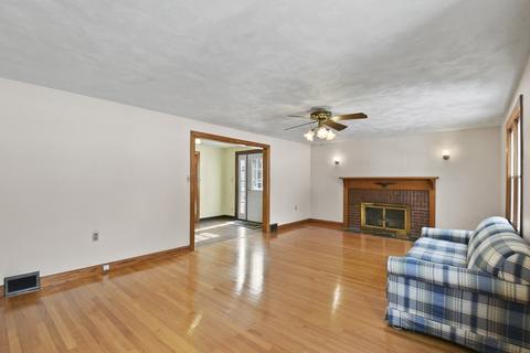 77 Chase St, Orange, MA 01364 photo 8