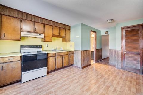 243 Nonotuck Ave, Chicopee, MA 01013 photo 15