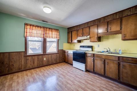 243 Nonotuck Ave, Chicopee, MA 01013 photo 16