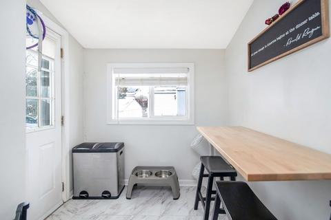 171 Gilbert Ave, Springfield, MA 01119 photo 7