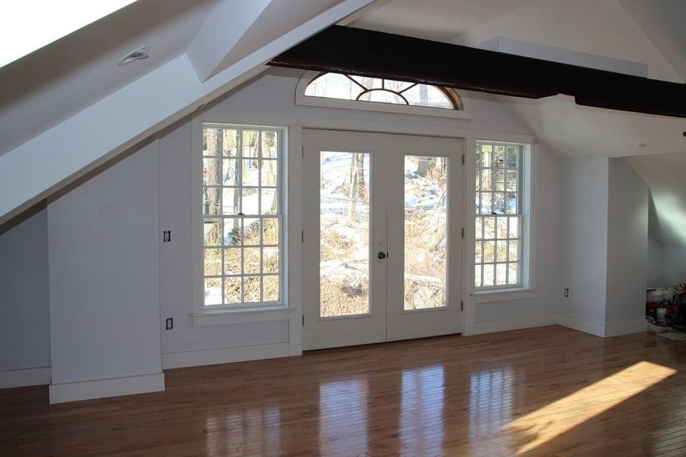 10 Deerfield Ave 2, Shelburne, MA 01370 6 Photos MLS 72938131