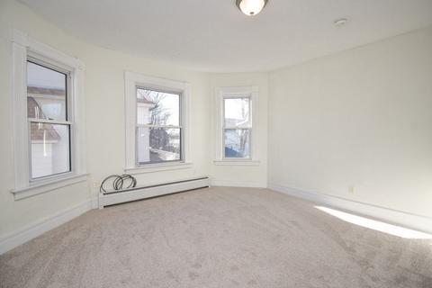 56 Mapledell St, Springfield, MA 01109 photo 22