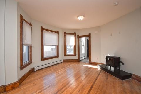56 Mapledell St, Springfield, MA 01109 photo 8
