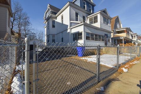 56 Mapledell St, Springfield, MA 01109 photo 40