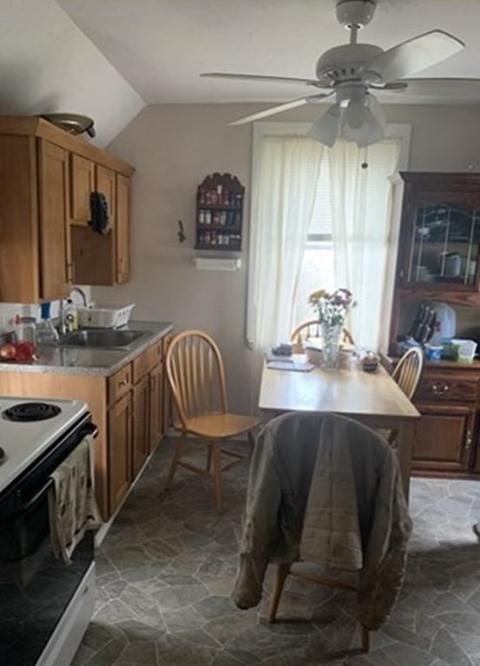 40 Maple St, Randolph, MA 02368 photo 9