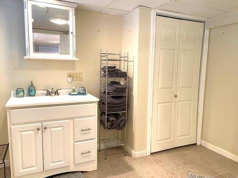 22 Small Ln, Reading, MA 01867 photo 32