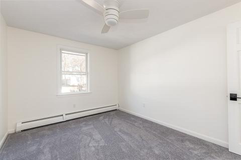 30 Central Ave, Attleboro, MA 02703 photo 18