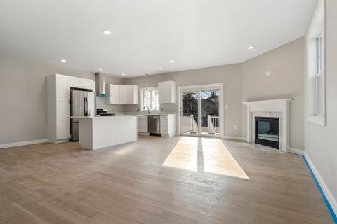150 Sylvan Streeet #2, Danvers, MA 01923 photo 14