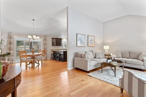 167 Willow St, Acton, MA 01720 photo 3
