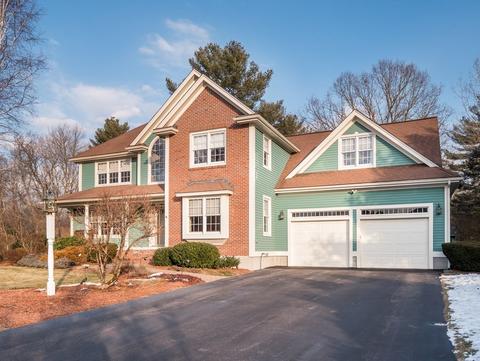14 Talbott Farm Dr, Mendon, MA 01756 photo 1