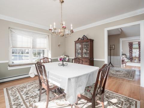 14 Talbott Farm Dr, Mendon, MA 01756 photo 3