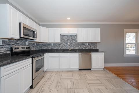 15 Everett Ave, Webster, MA 01570 photo 6