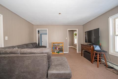 32 Maple St, Webster, MA 01570 photo 8