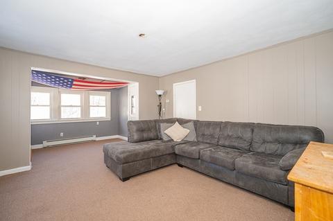 32 Maple St, Webster, MA 01570 photo 10