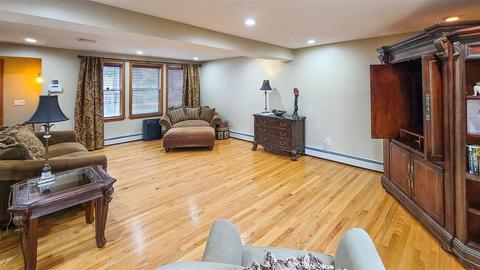 72 Kilburn St, Fall River, MA 02724 photo 4