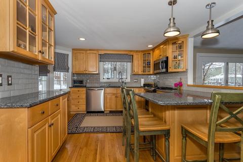 15 Morton St, Canton, MA 02021 photo 10
