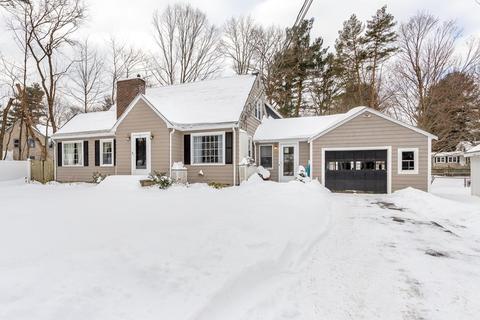 15 Morton St, Canton, MA 02021 photo 2