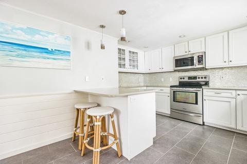 2 Birch Cir, Hingham, MA 02043 photo 7