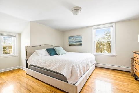2 Birch Cir, Hingham, MA 02043 photo 15