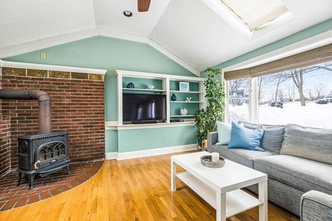2 Birch Cir, Hingham, MA 02043 photo 5